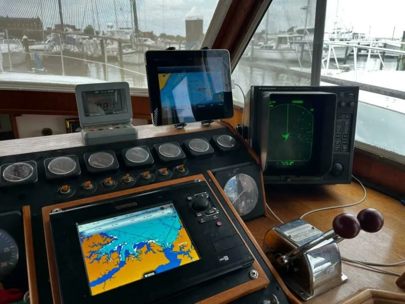 Slide: The Image of Tollycraft 48 CPMY 1991 - 5468342