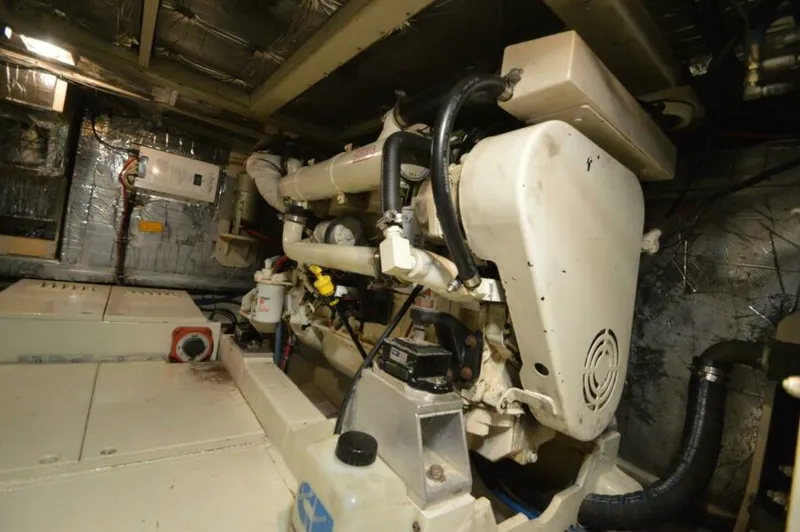 Slide: The Image of Tollycraft 48 CPMY 1991 - 5468361