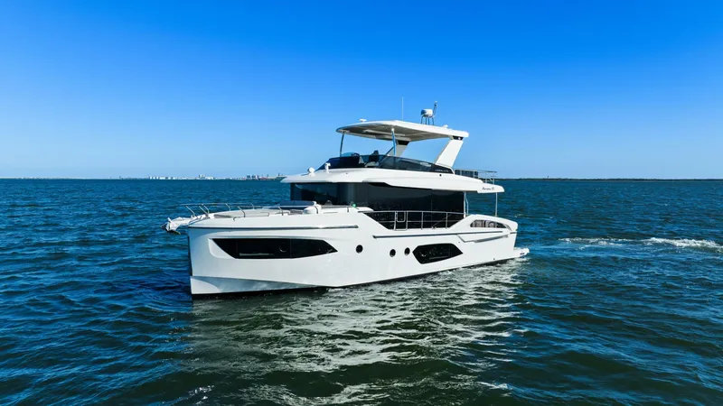 Slide: The Image of 2025 Absolute Navetta 53 - Profile - 5860706