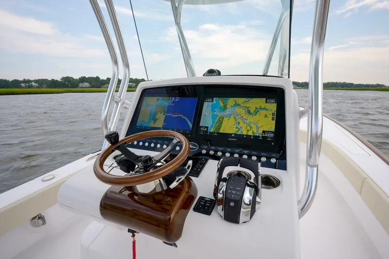 Slide: The Image of 2025 Valhalla V-28 Bay Boat - 5469533