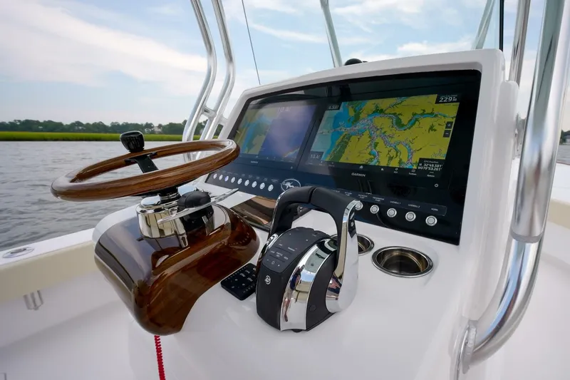 Slide: The Image of 2025 Valhalla V-28 Bay Boat - 5469534