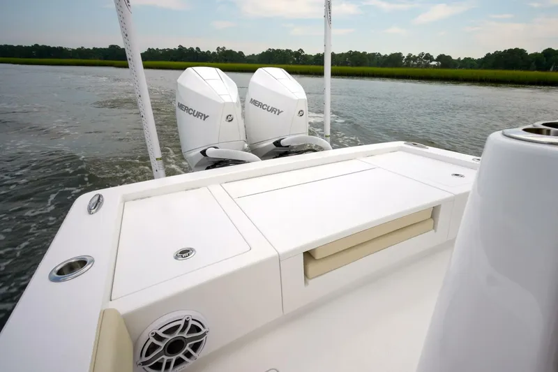 Slide: The Image of 2025 Valhalla V-28 Bay Boat - 5469541