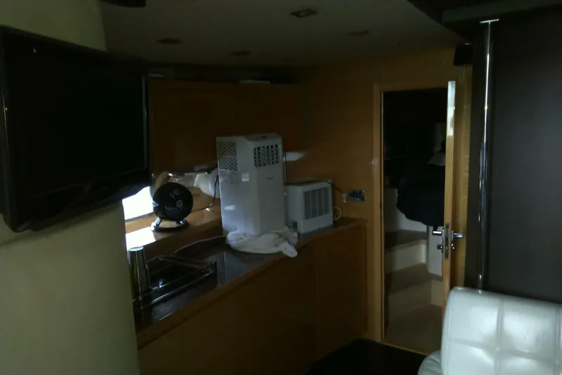 Slide: The Image of Azimut Atlantis 54 2010 - 5469618