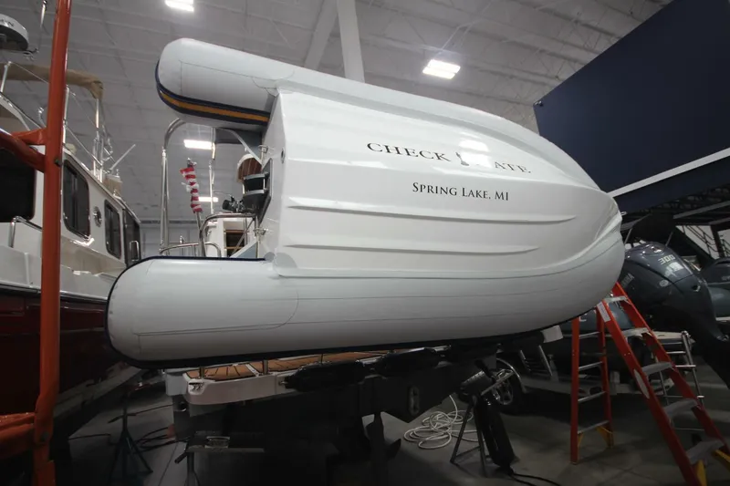 Slide: The Image of Ranger Tug R-29 Command Bridge Luxury Edition 2024 - 5469702