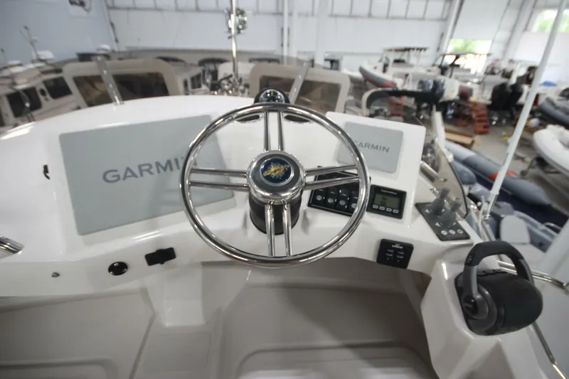 Slide: The Image of Ranger Tug R-29 Command Bridge Luxury Edition 2024 - 5469711