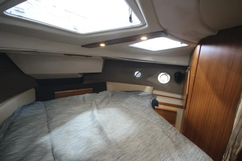 Slide: The Image of Ranger Tug R-29 Command Bridge Luxury Edition 2024 - 5469746