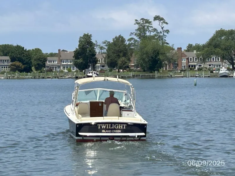 Slide: The Image of 25' Hunt aft profile - 5470239