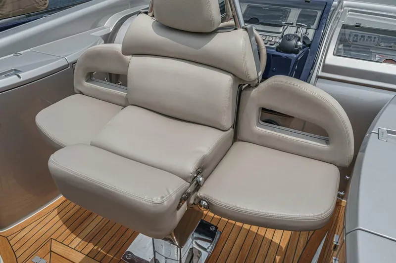 Slide: The Image of Riva RivaRama 44 2006 - 5472005