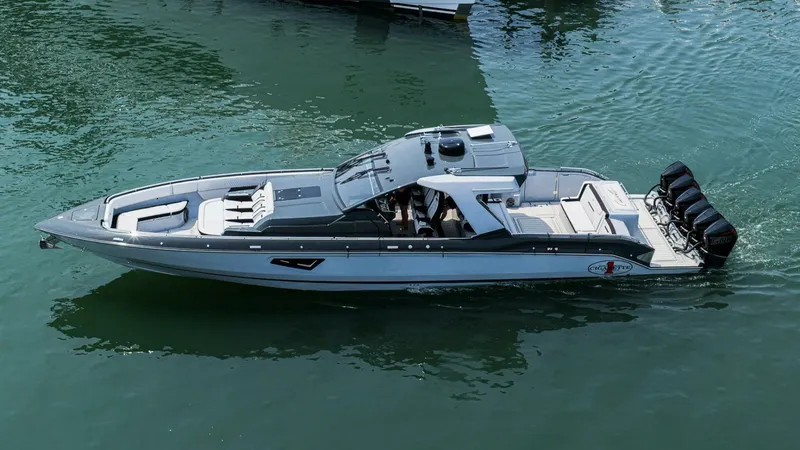 The Image of Cigarette 52 THUNDER 2025 - 5496180