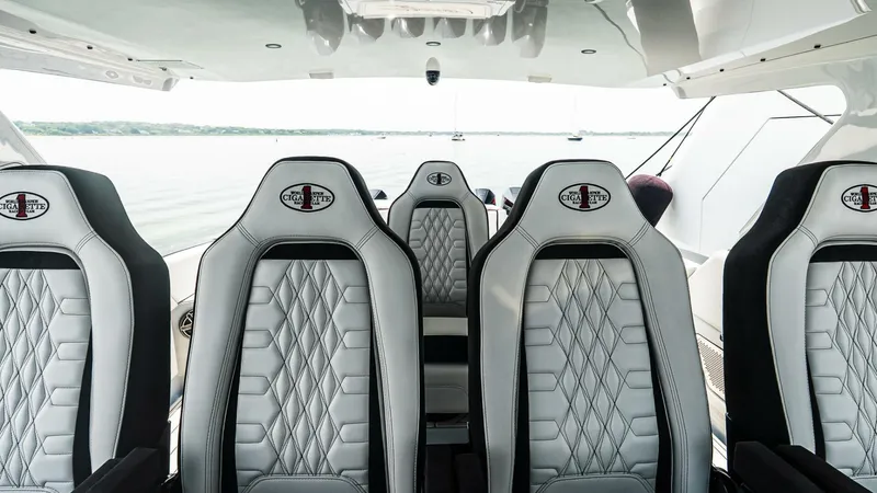 Slide: The Image of Cigarette 52 THUNDER 2025 - 5470387