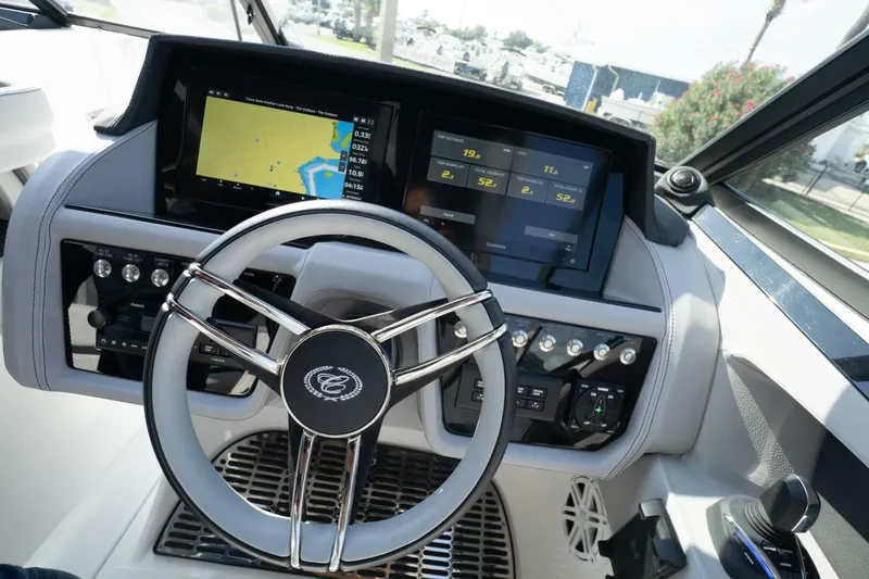 Slide: The Image of Cobalt 30SC 2024 - 5570508