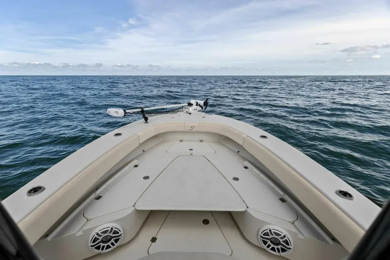 Slide: The Image of 2017 Young Boats 27 - Bow - 5471758