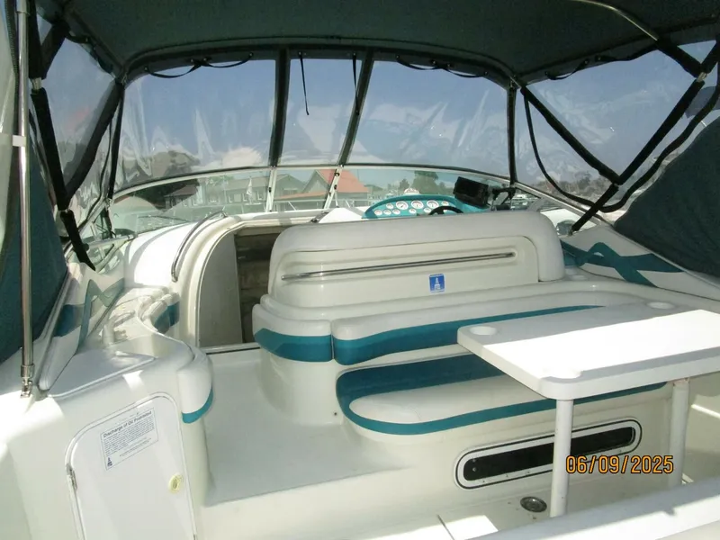 Slide: The Image of 31' Silverton upper deck forward - 5471821