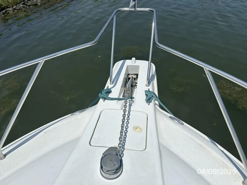 Slide: The Image of 31' Silverton anchor windlass1 - 5471799