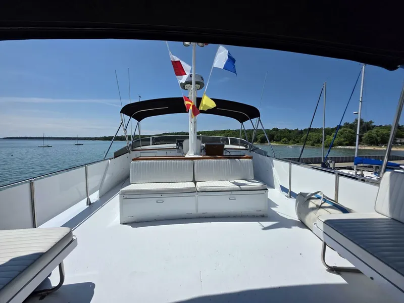 Slide: The Image of Chris-Craft Roamer 60 1976 - 5473763