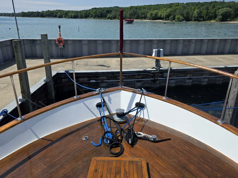 Slide: The Image of Chris-Craft Roamer 60 1976 - 5473744