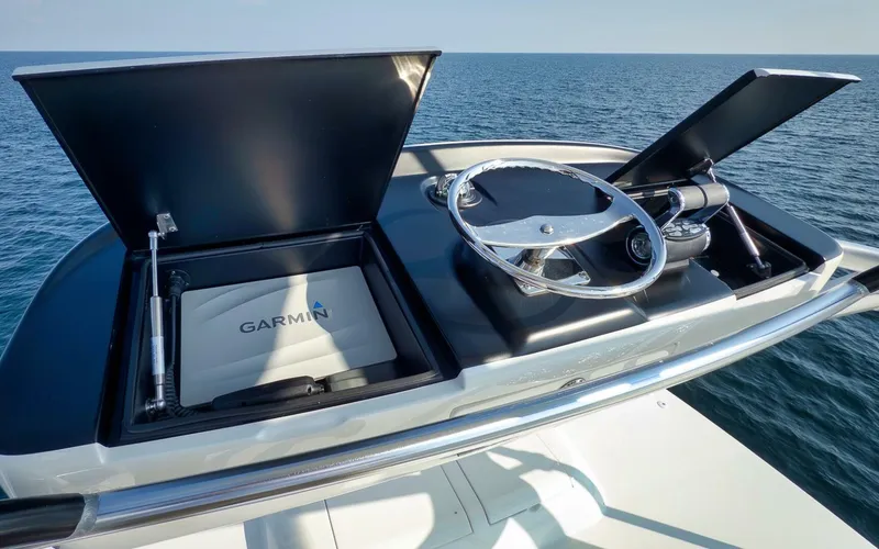 Slide: The Image of 2019 Viking 68 Convertible- GYS TRADE- Tower - 5615026