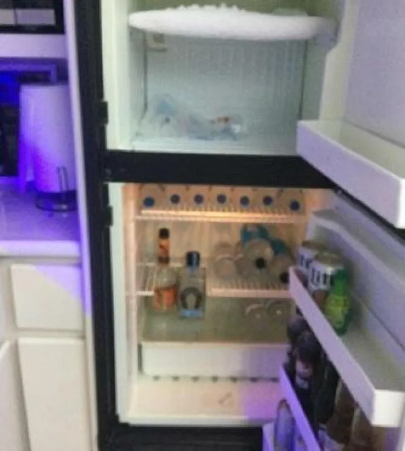 Slide: The Image of Carver 430 Cockpit 1995 - 5829991