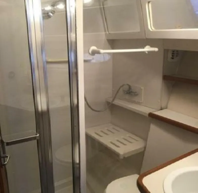 Slide: The Image of Carver Yachts 430 Cockpit 1995 - 5830058