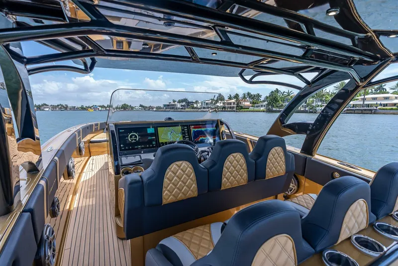 Slide: The Image of Midnight Express 43 Open 2023 - 5493312