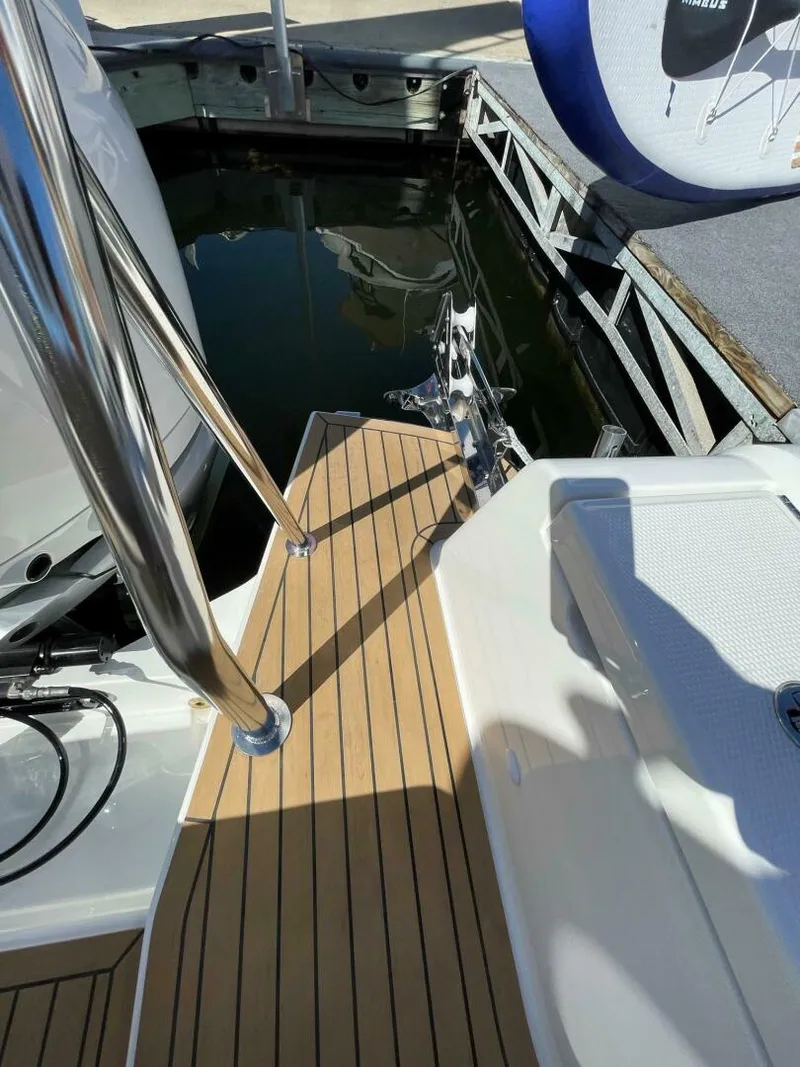 Slide: The Image of Nimbus T8 2025 - 5474219