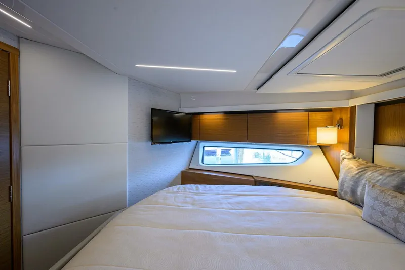 Slide: The Image of Tiara 49 DEBBIE'S DIAMOND - Forward Stateroom 2023 Tiara 49 C49 Coupe DEBBIE'S DIAMOND - 5474963