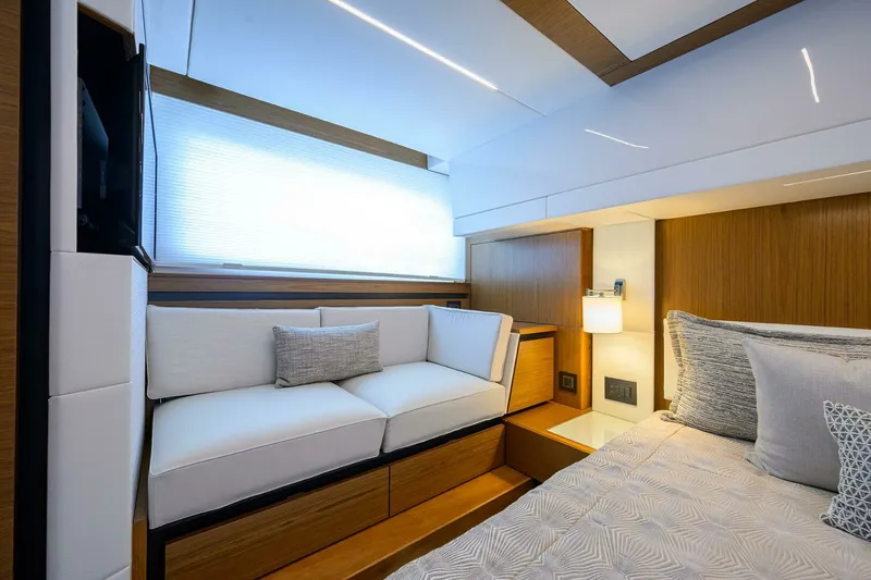 Slide: The Image of Tiara 49 DEBBIE'S DIAMOND - Master Stateroom 2023 Tiara 49 C49 Coupe DEBBIE'S DIAMOND - 7653173
