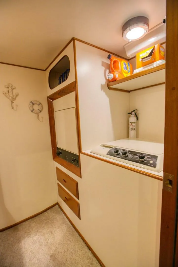 Slide: The Image of Ocean Alexander 610 Pilothouse 2000 - 5486479