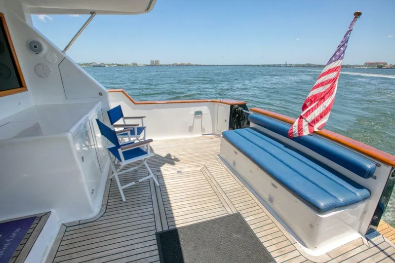 Slide: The Image of Ocean Alexander 610 Pilothouse 2000 - 5486488