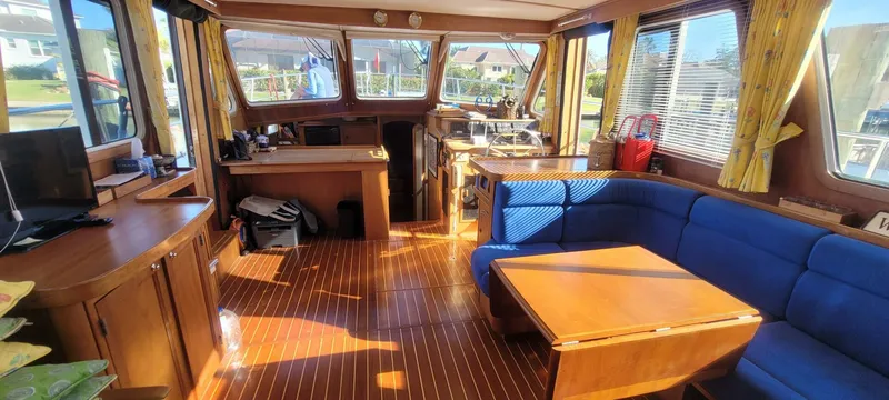 Slide: The Image of Sabreline 43 2001 - 5474562