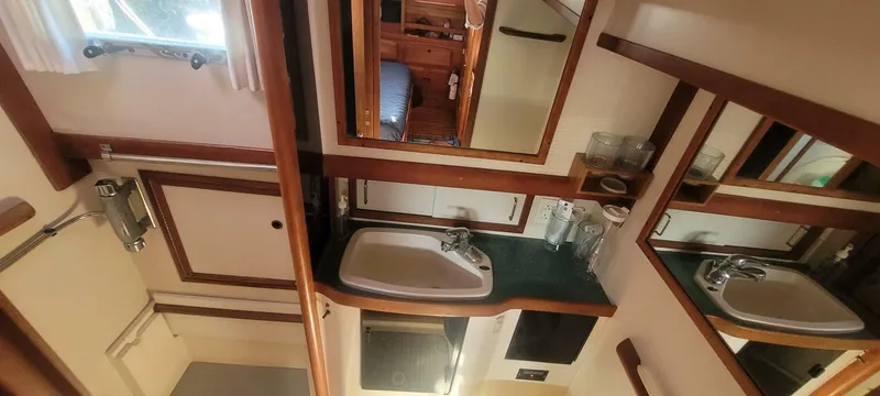 Slide: The Image of Sabreline 43 2001 - 5474565