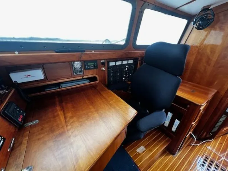 Slide: The Image of Able 42 1990 - 5474908