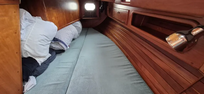 Slide: The Image of Able 42 1990 - 5474927