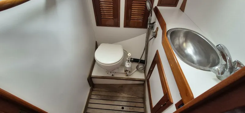 Slide: The Image of Able 42 1990 - 5474928