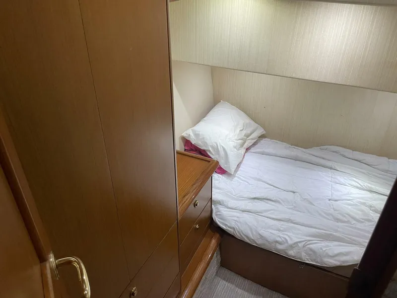 Slide: The Image of Ocean Yachts 46 Super Sport 2005 - 5475261