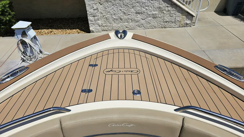 Slide: The Image of Chris-Craft 35 Calypso 2022 - 5476207