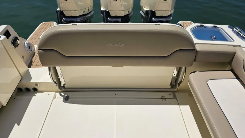 Slide: The Image of Chris-Craft 35 Calypso 2022 - 5476199