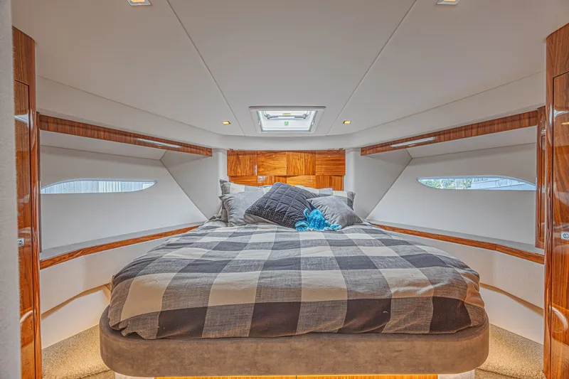 Slide: The Image of Riviera 6000 Motor Yacht 2021 - 6073717