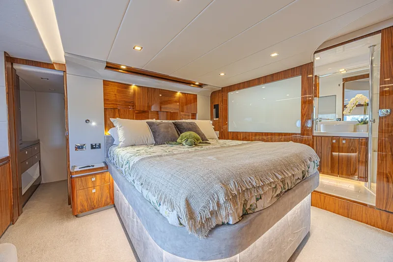 Slide: The Image of Riviera 6000 Motor Yacht 2021 - 6073723