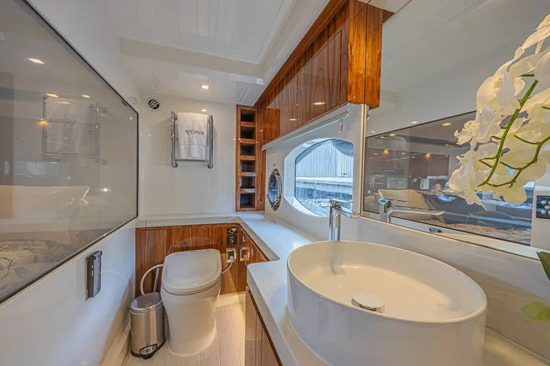 Slide: The Image of Riviera 6000 Motor Yacht 2021 - 6073724