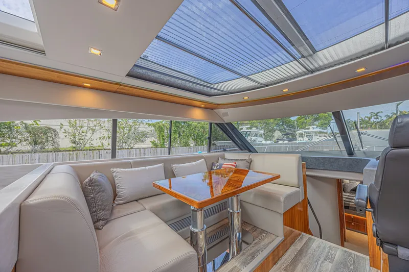 Slide: The Image of Riviera 6000 Motor Yacht 2021 - 6073735
