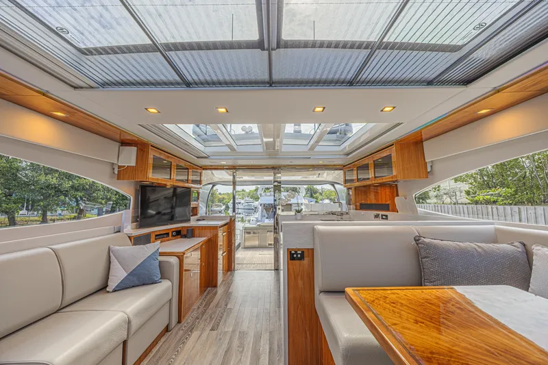Slide: The Image of Riviera 6000 Motor Yacht 2021 - 6073737