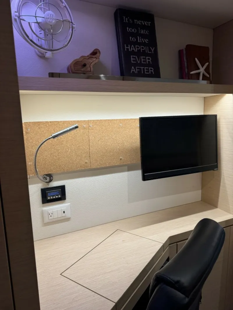 Slide: The Image of Used Sail Catamaran for sale 2018 FOUNTAINE PAJOT FP Lucia 40 - THE FLYING TORTUGA - 5476616