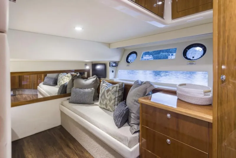 Slide: The Image of Riviera 5000 Sport Yacht 2016 - 5476964