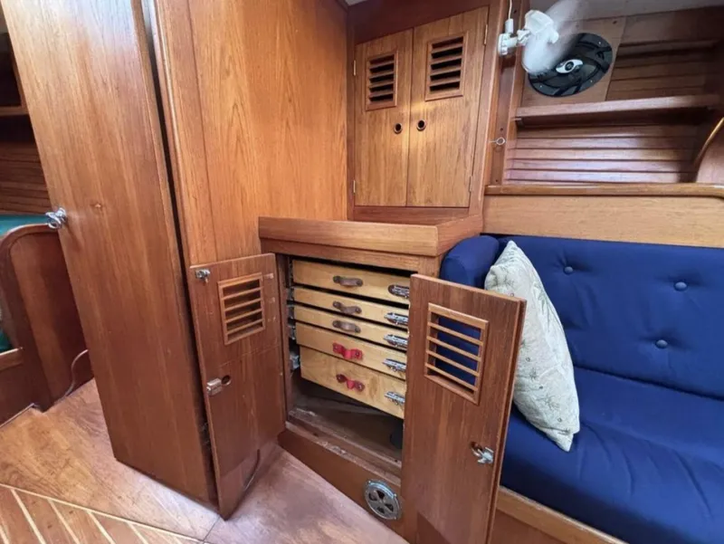 Slide: The Image of Cambria 44/46 1984 - 5477324