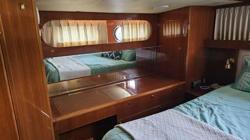 Slide: The Image of Jefferson 60 Marquessa MY 2005 - 5479139