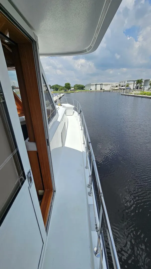 Slide: The Image of Jefferson 60 Marquessa MY 2005 - 5479085