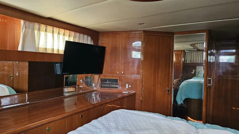 Slide: The Image of Jefferson 60 Marquessa MY 2005 - 5479142