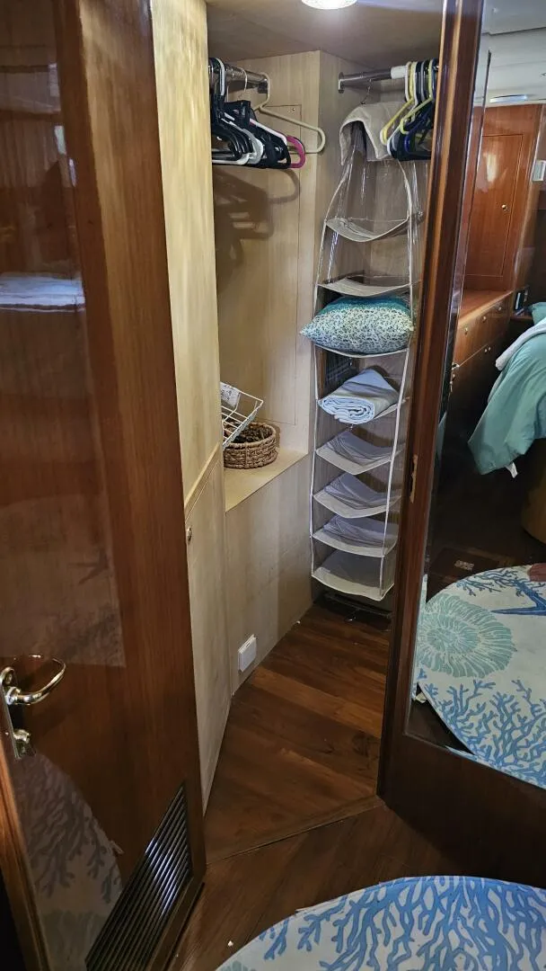 Slide: The Image of Jefferson 60 Marquessa MY 2005 - 5479134