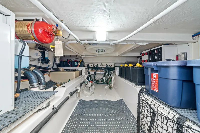 Slide: The Image of Tiara Yachts 38 - Ripple Effect 2019 Tiara Yachts 38 LS - Ripple Effect - 5478282